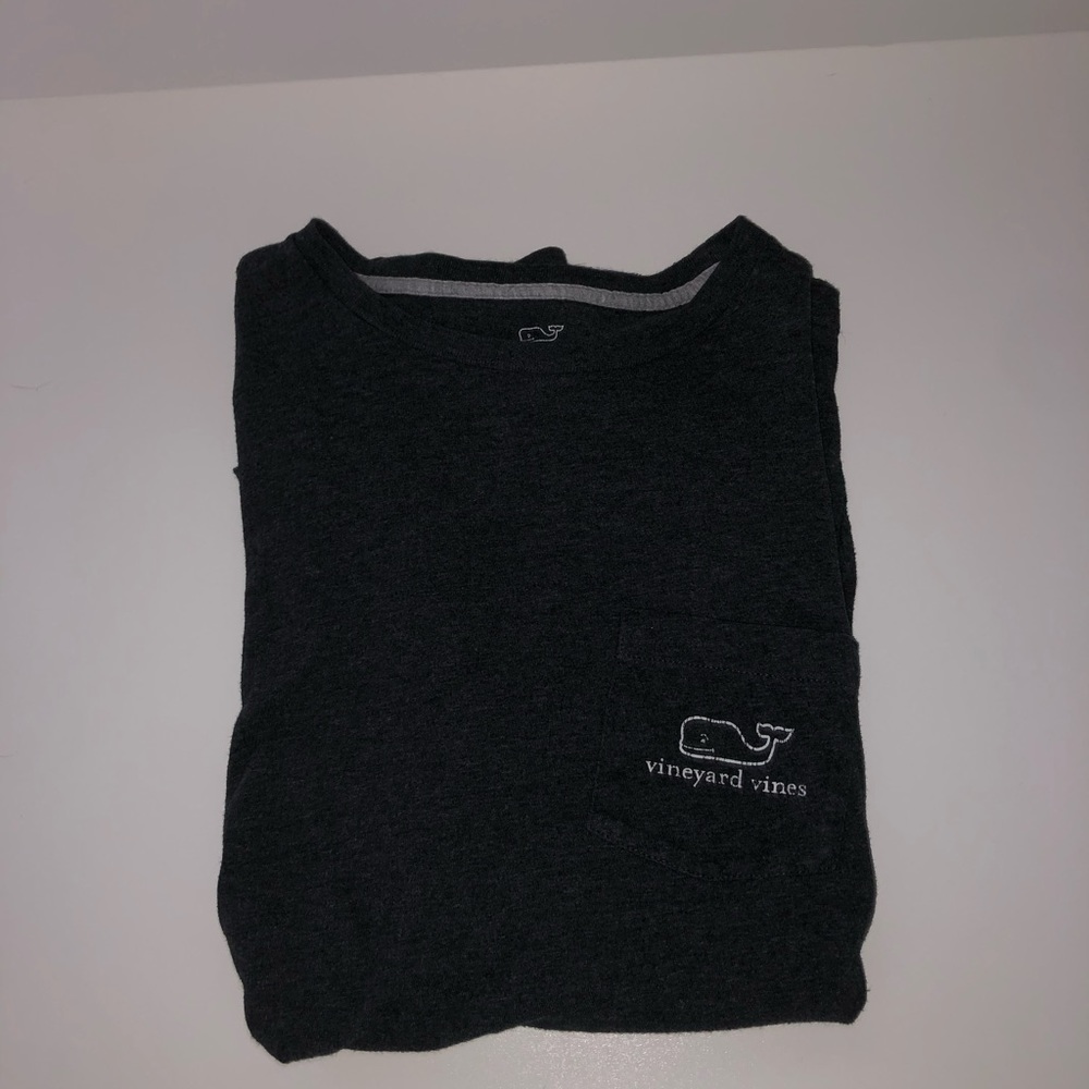 vineyard vines long sleeve!!
